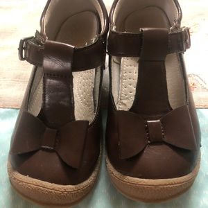 Angel brand, girls size 10 brown leather shoes